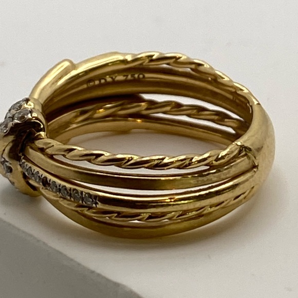 David yurman ring Angelika Linear Ring with Diamonds and Gold - Picture 4 of 17